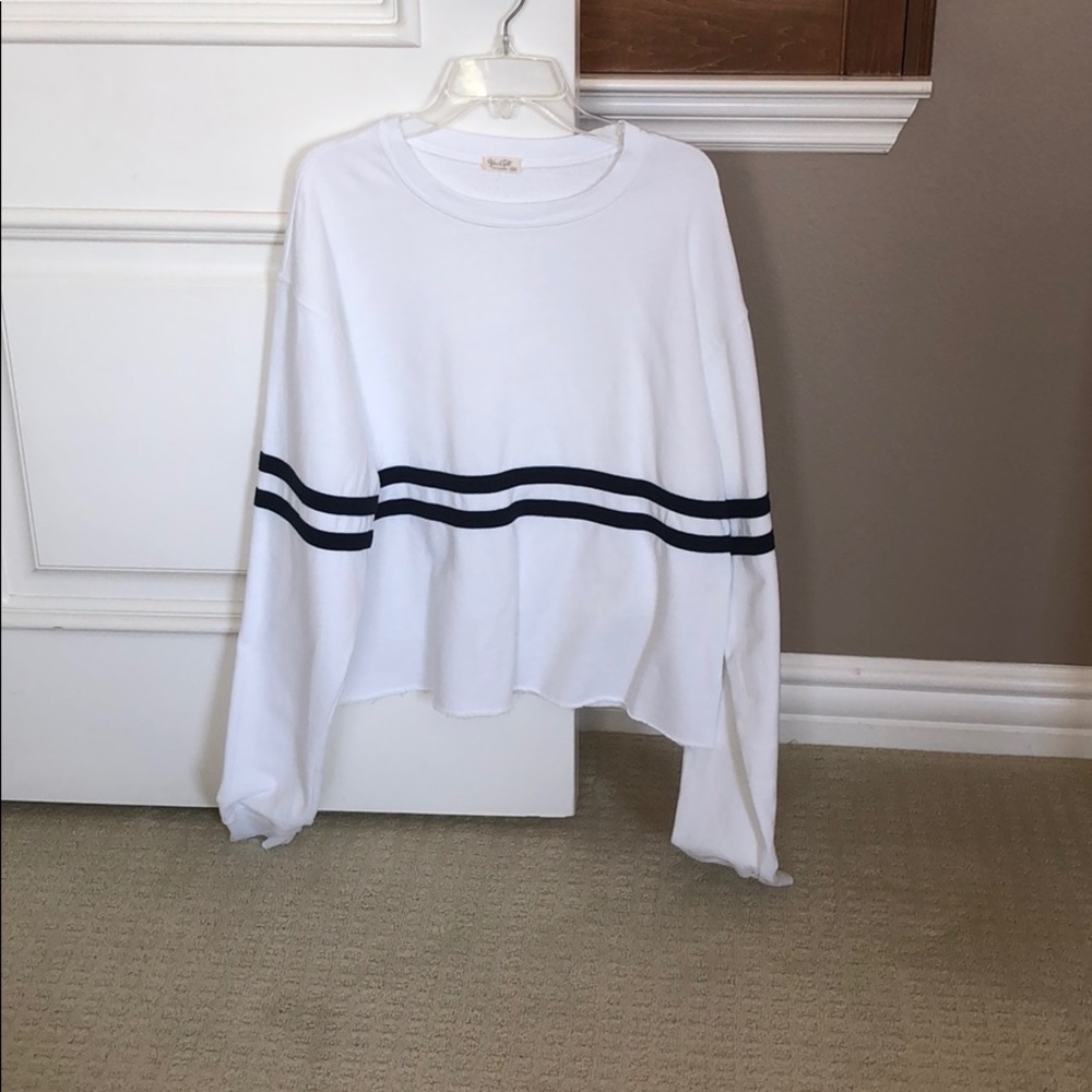 white & blue stripped brandy melville sweatshirt